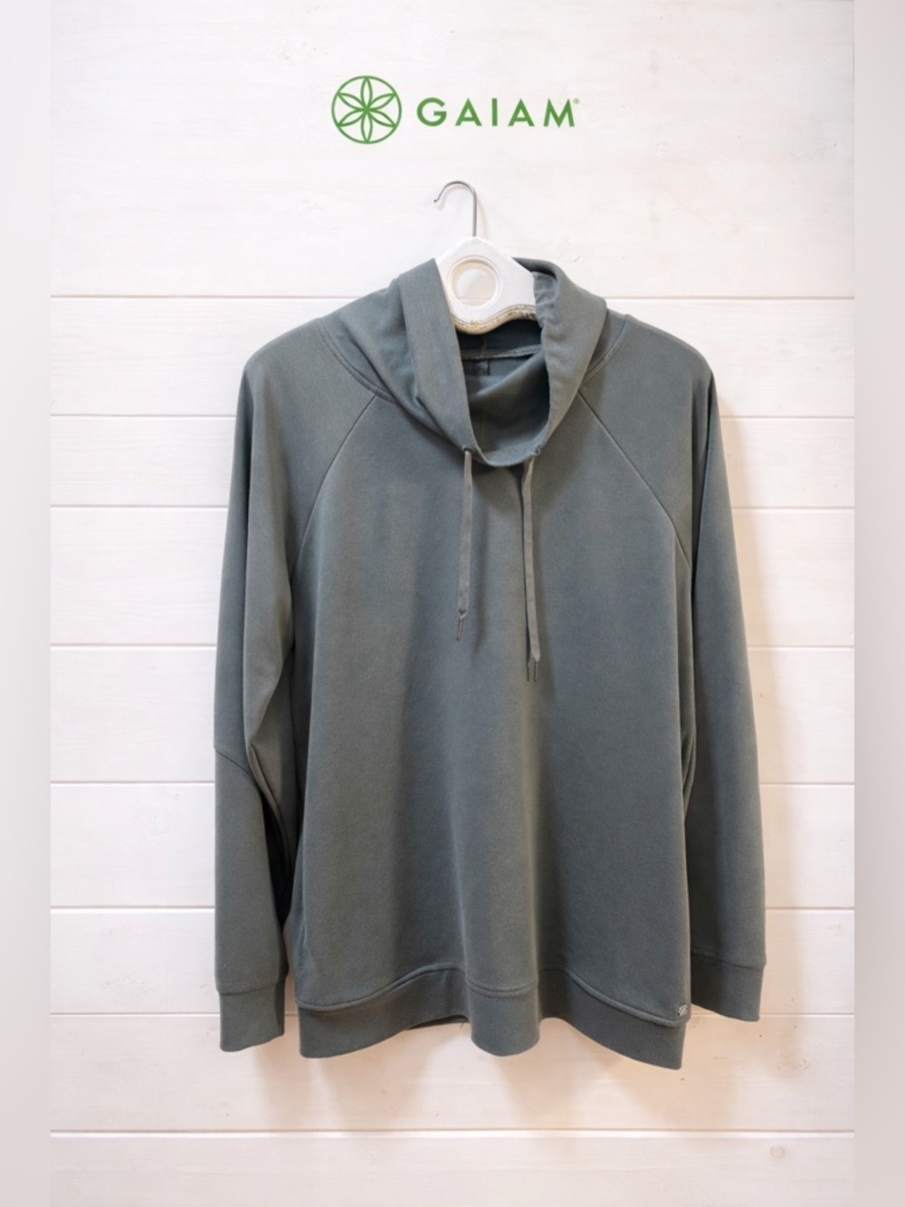 GAIAM Sage Green Hoodie XXL